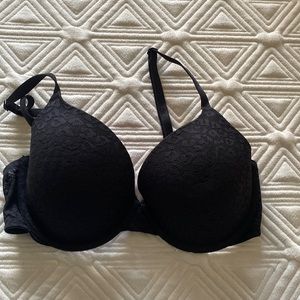 Pink Victoria secret t-shirt bra